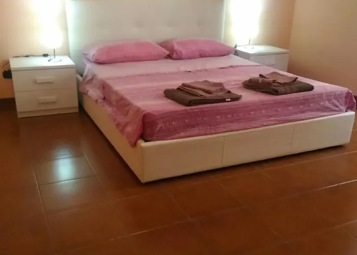 Santini House Roma